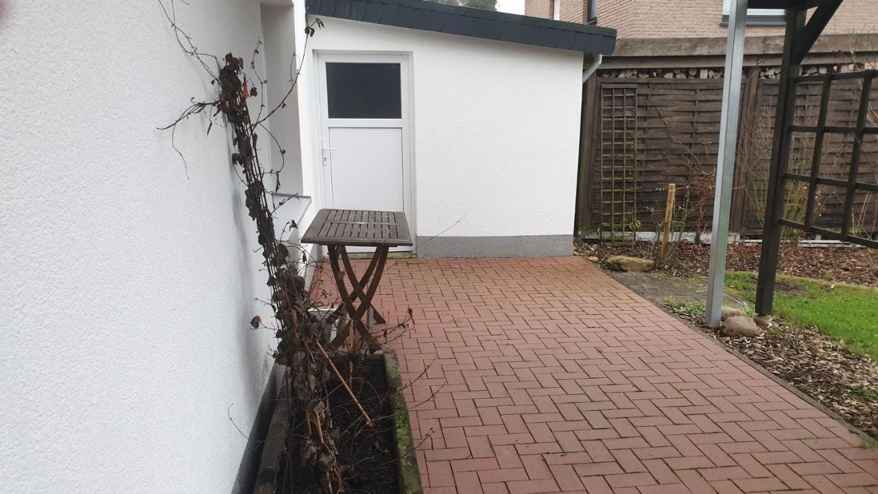 Ferienwohnung Mit Terrasse, Kostenloses Wlan, Parkplatz باد اوينهاوسن المظهر الخارجي الصورة